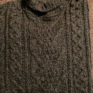 100% wool sweater made in Ireland large